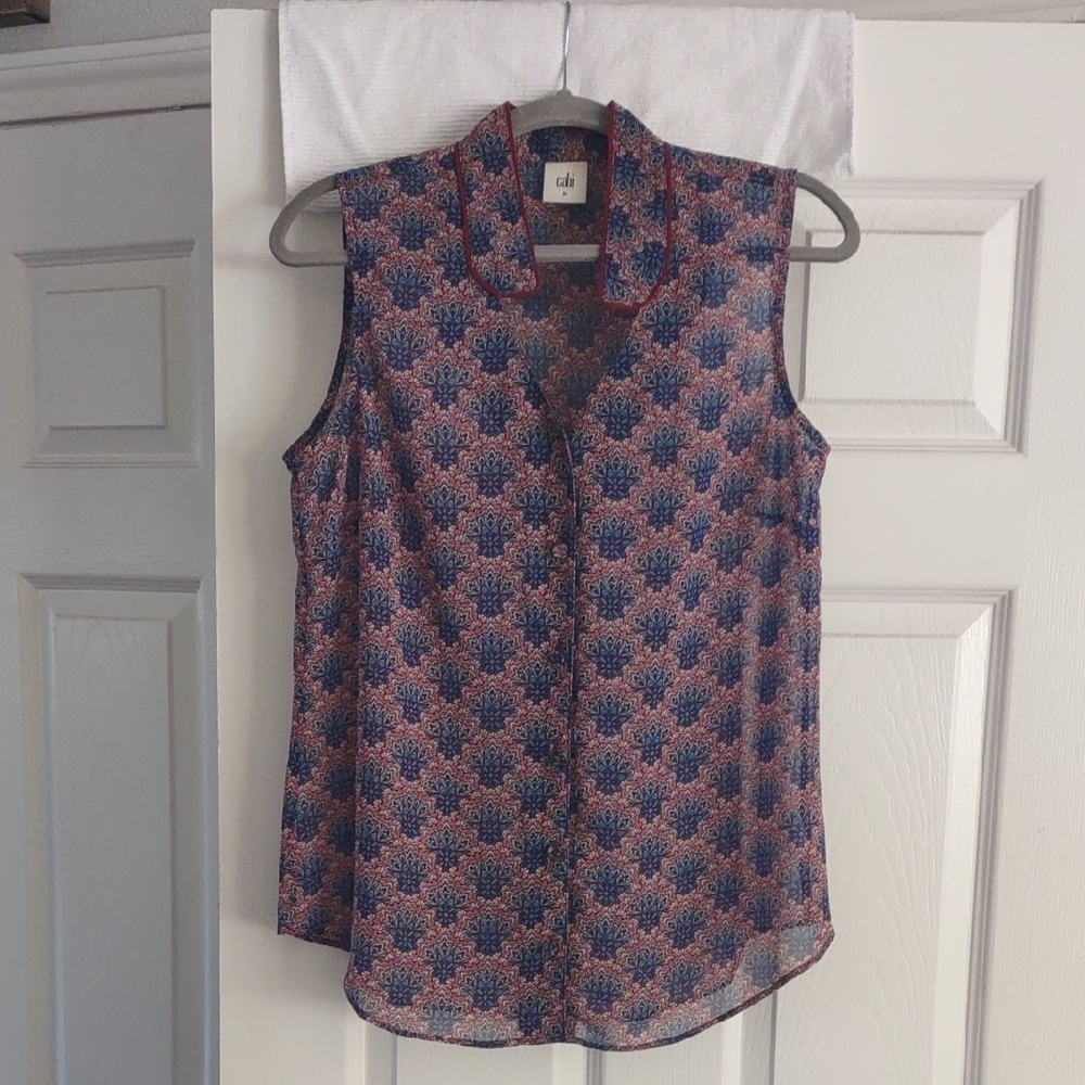 cabi #3620 Fan Blouse Red Blue Sleeveless Sheer Size Med. EUC
